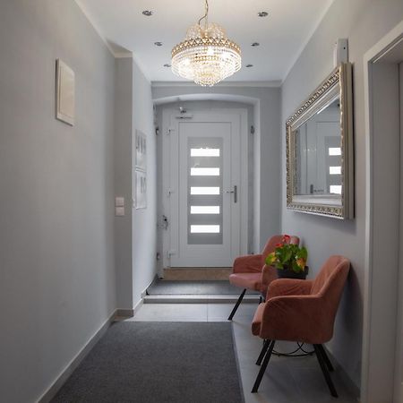 PUY Captain Emo City Apartments מראה חיצוני תמונה