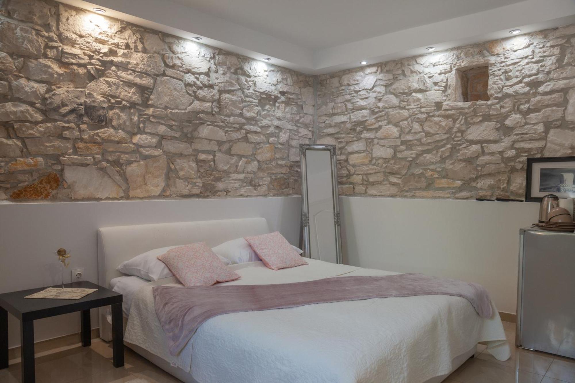 PUY Captain Emo City Apartments מראה חיצוני תמונה