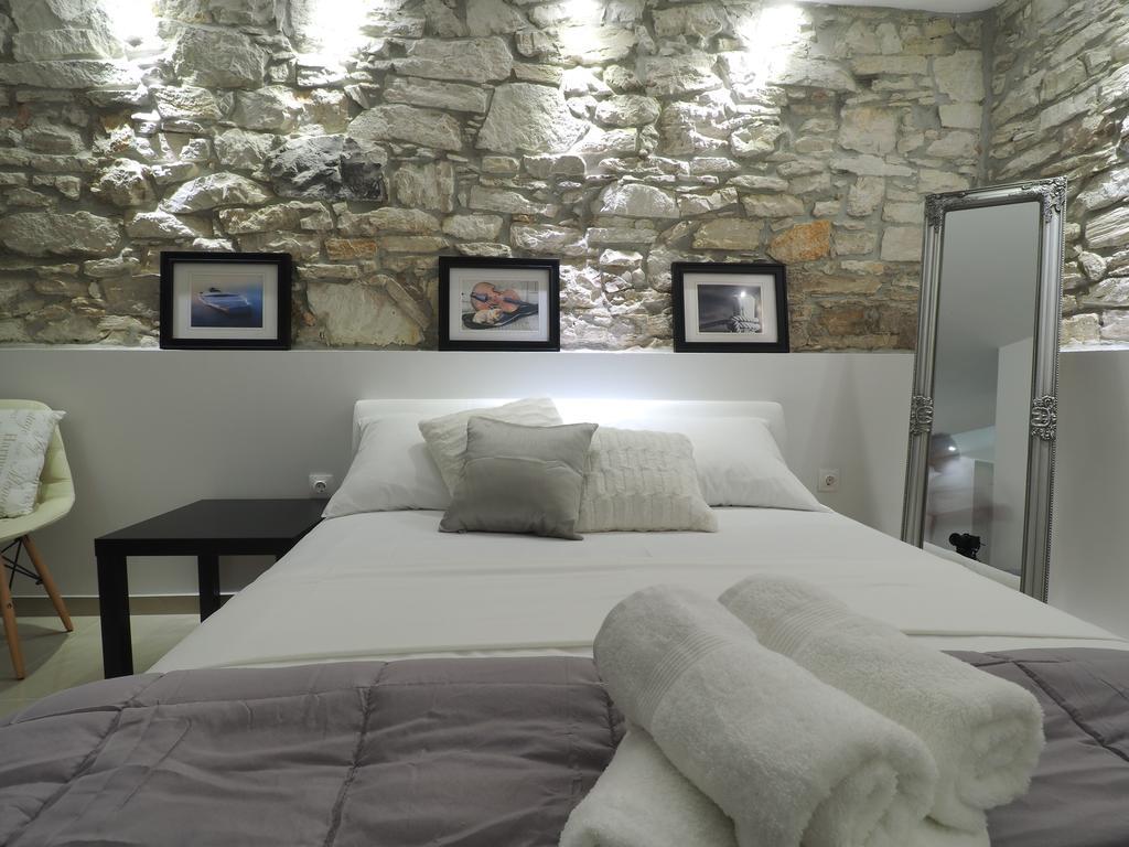 PUY Captain Emo City Apartments מראה חיצוני תמונה