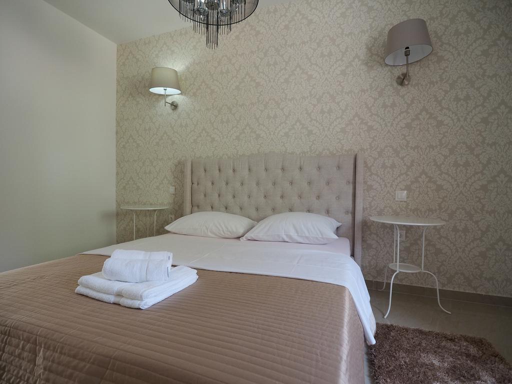 PUY Captain Emo City Apartments מראה חיצוני תמונה