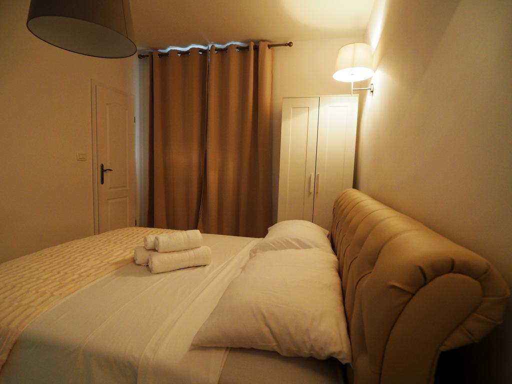 PUY Captain Emo City Apartments מראה חיצוני תמונה