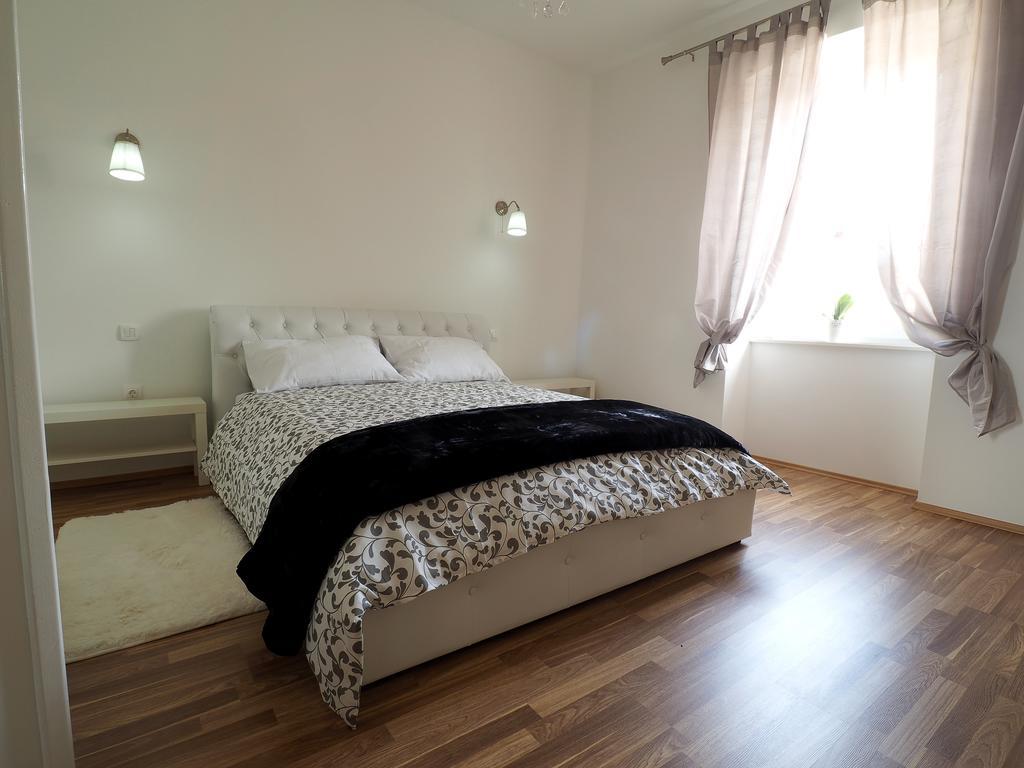 PUY Captain Emo City Apartments מראה חיצוני תמונה