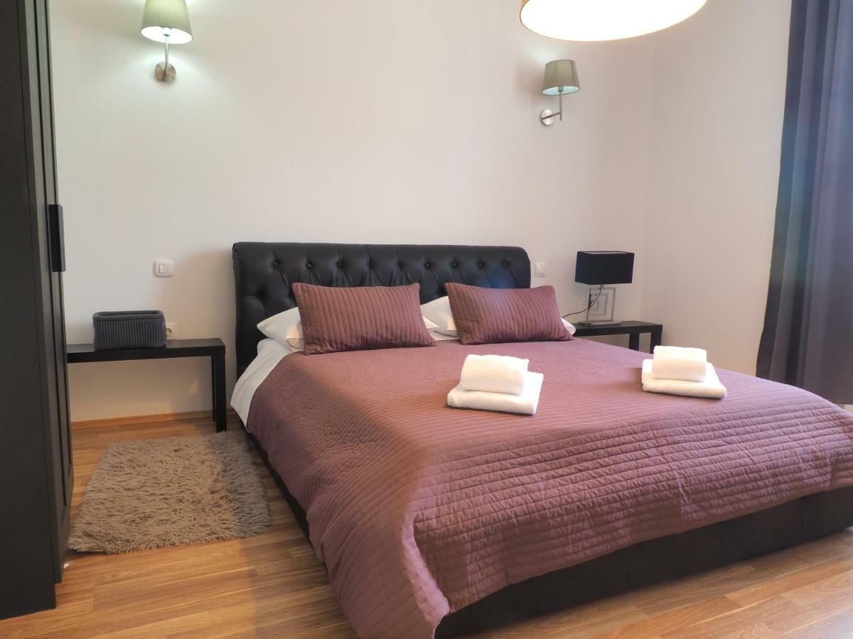 PUY Captain Emo City Apartments מראה חיצוני תמונה
